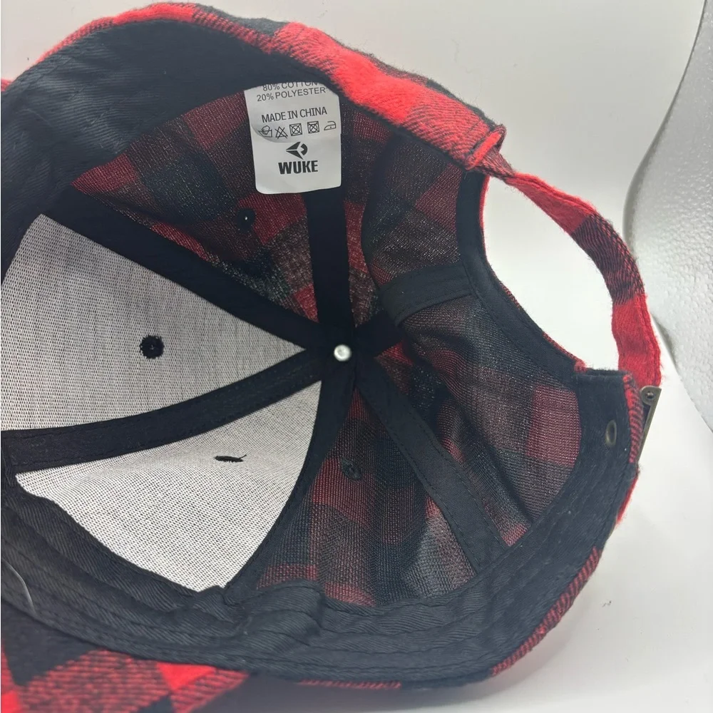 Wuke “Elmer Fudd” Red and Black Checkered Men’s Cap - Picture 6 of 7